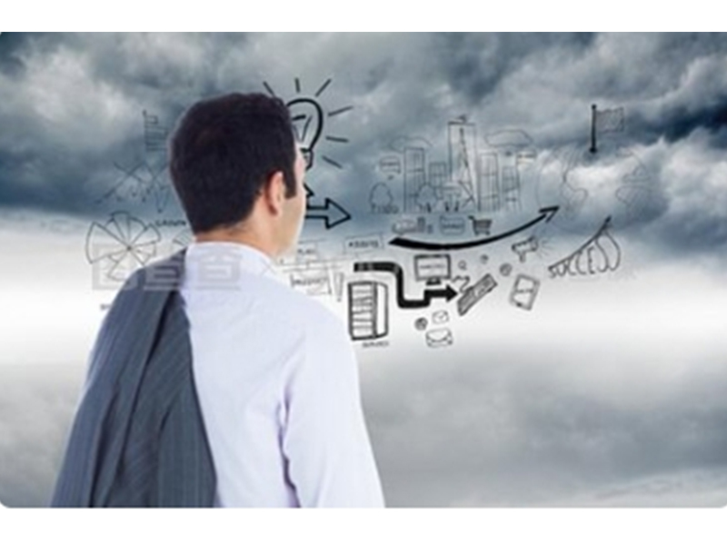 新的一年，就是每位員工一個(gè) 不斷雕琢和重塑的過(guò)程。